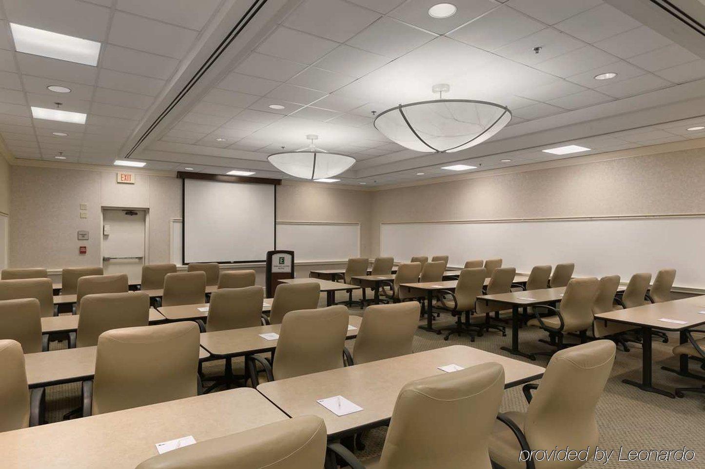 Embassy Suites By Hilton Richmond Dumbarton Экстерьер фото